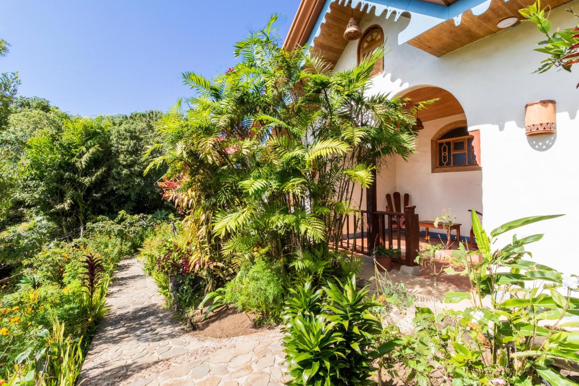 Hotel Claro De Luna Monteverde Екстер'єр фото