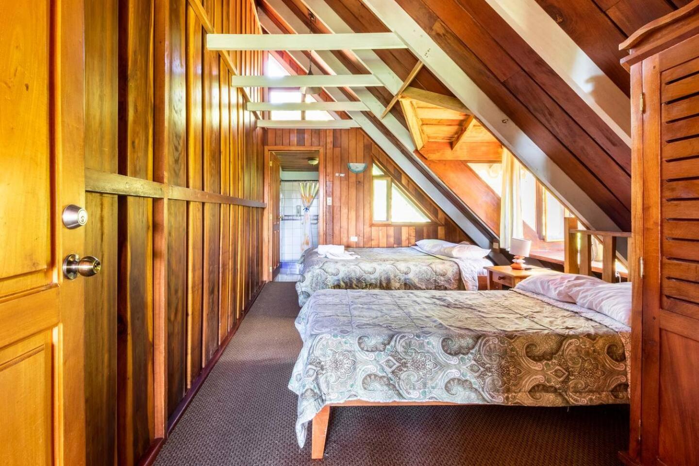 Hotel Claro De Luna Monteverde Екстер'єр фото