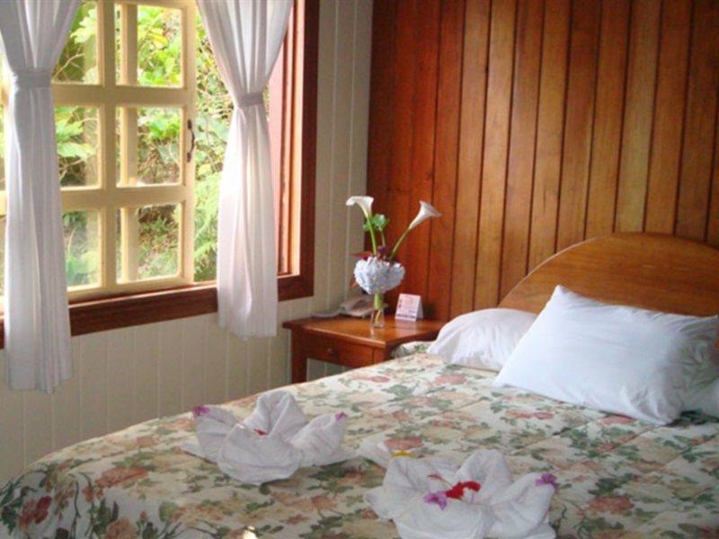Hotel Claro De Luna Monteverde Екстер'єр фото