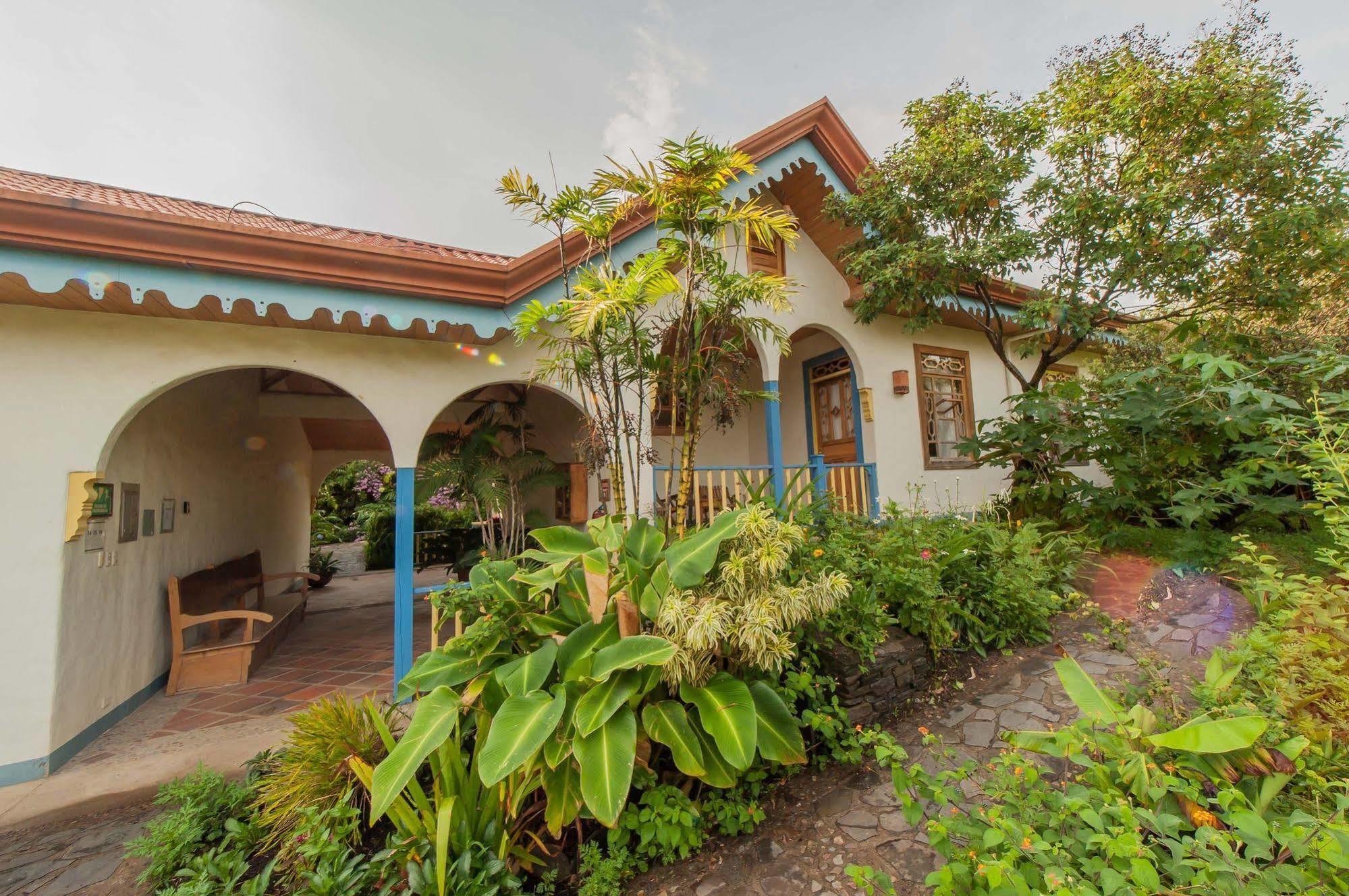Hotel Claro De Luna Monteverde Екстер'єр фото